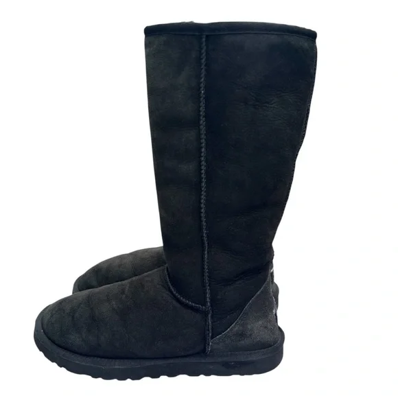 UGG Tall Classic Suede Shearling Boots Women’s Size 8 | Black High Winter Snow - Picture 2 of 13